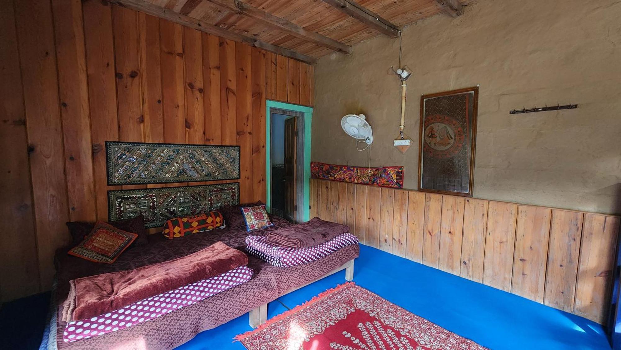 Hobo Huts By The Riverside Panuanaula Экстерьер фото